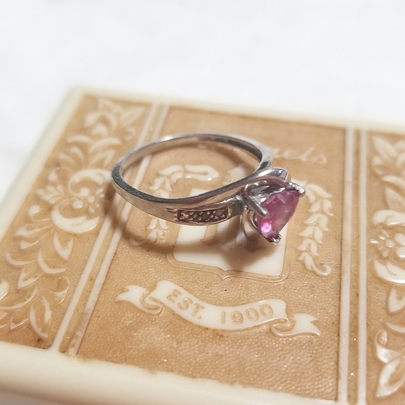 SOLID 10KT GOLD Vintage Barbie Pink Topaz Diamond Ring - Picture 3 of 6